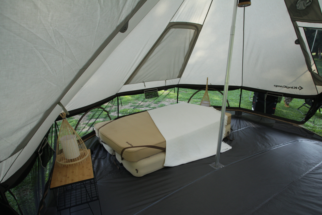 KingCamp KHAN PALACE 10-12 Person Glamping Tent