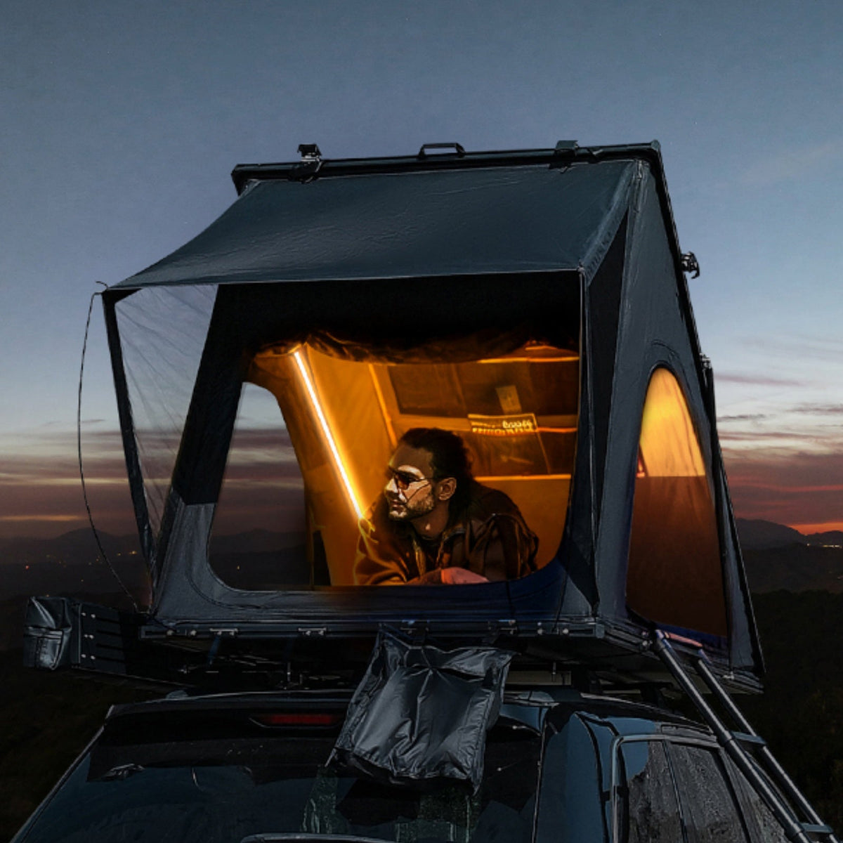 KingCamp ENDLESS 8 Aluminum Hardshell Rooftop Tent